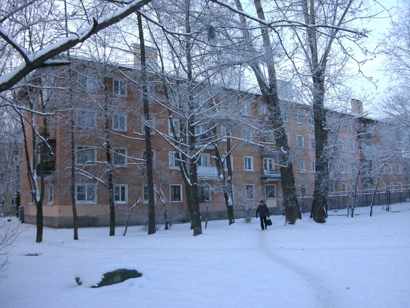 Новгородская ул. 13