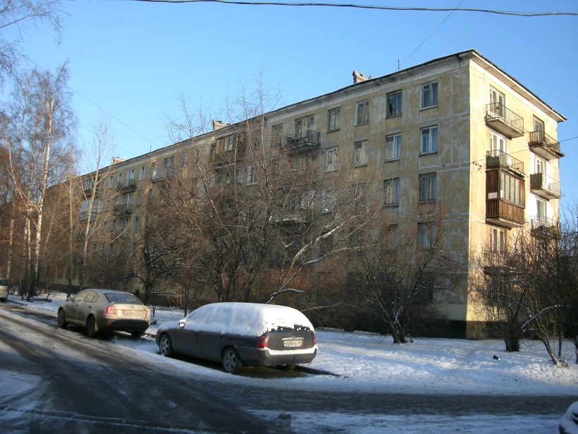 Краснопутиловская ул. 52
