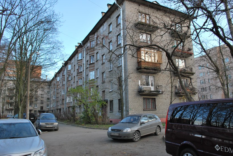 Дибуновская ул. 39
