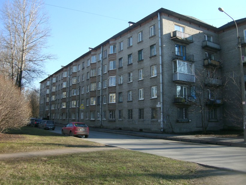 Новосибирская ул. 18