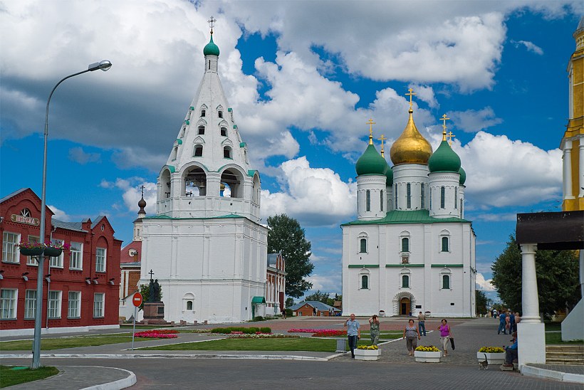 Церковь на Соборной площади Коломна