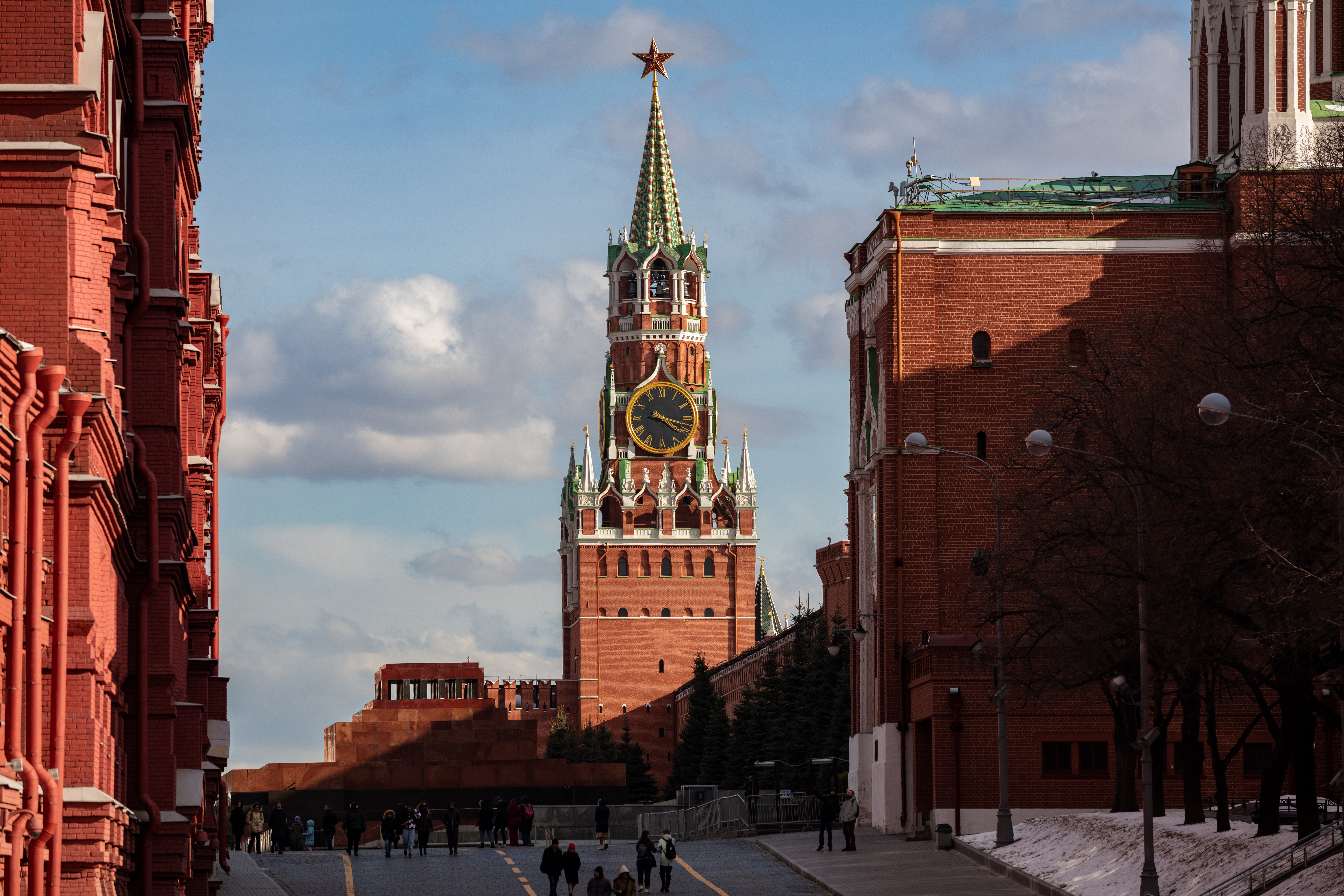 Успенская башня Московского Кремля