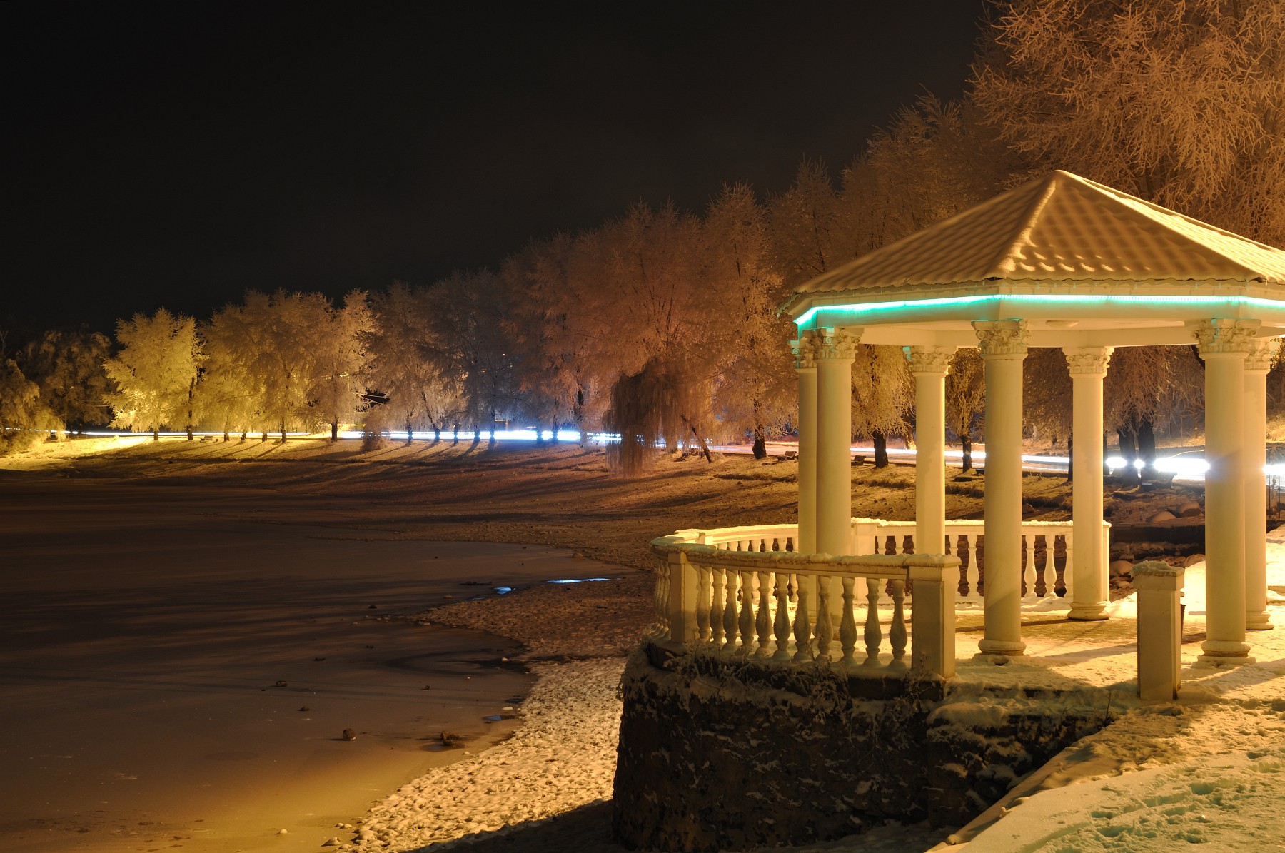 Ночной парк Нальчик