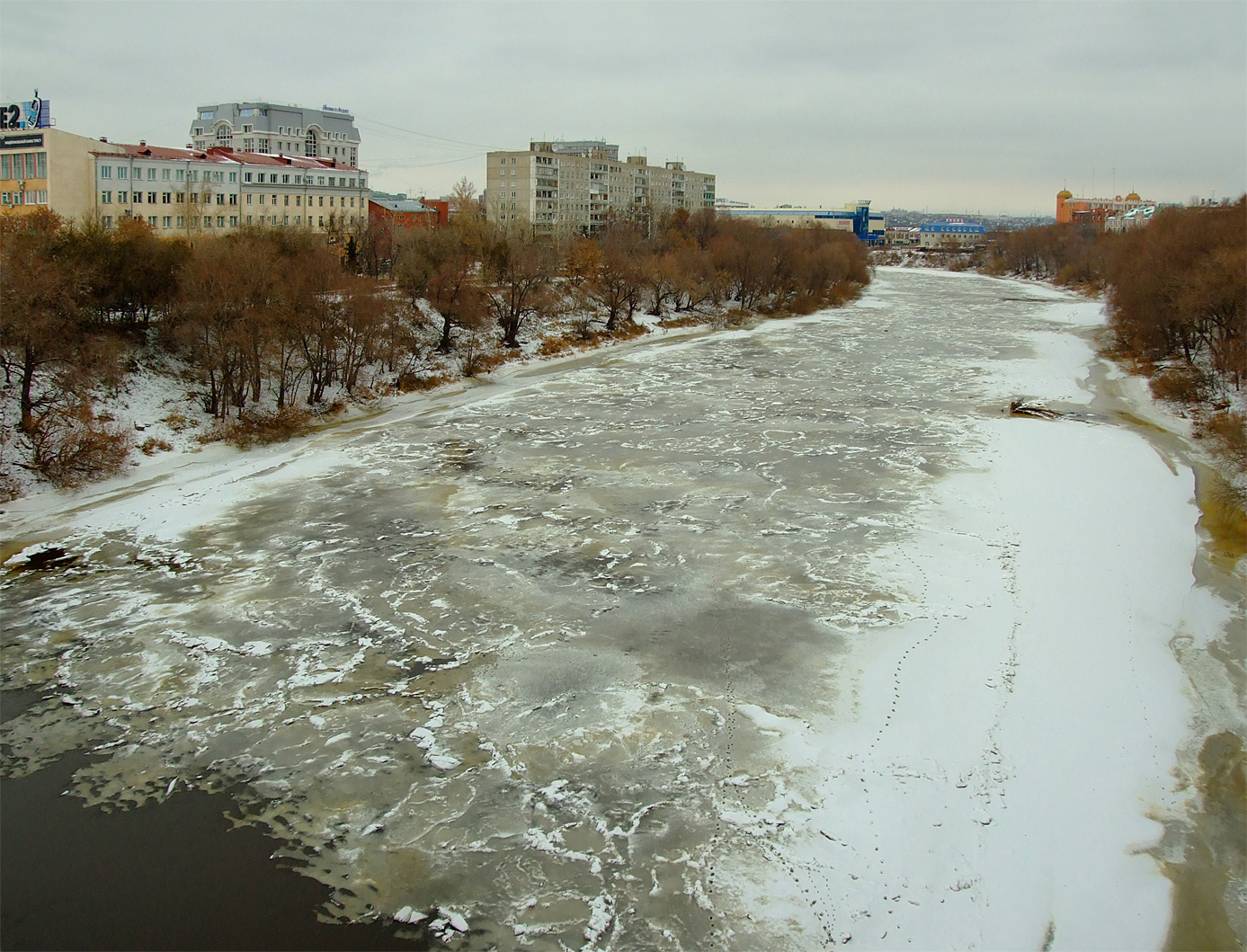 Река Яуза зимой